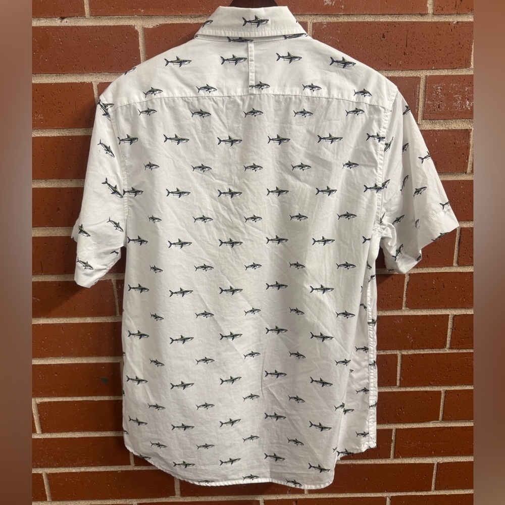 Banana Republic Luxe Poplin Fish Print Button-Down Shirt Slim Fit Small - Picture 3 of 3